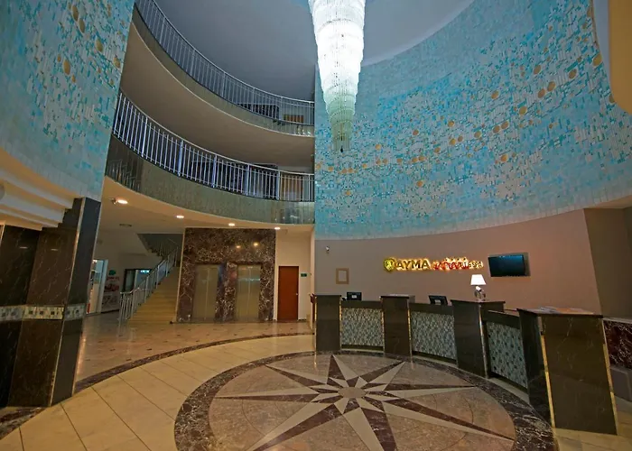 Ayma Beach Hotel 4*