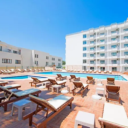 Ayma Beach 酒店 库萨达斯