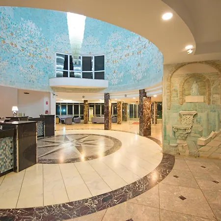 Ayma Beach Hotel Kusadasi