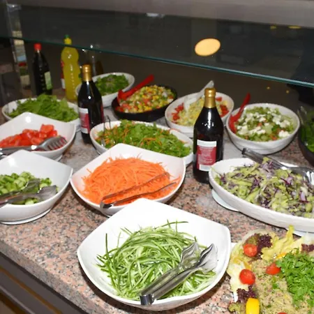 Ayma Beach 酒店 库萨达斯