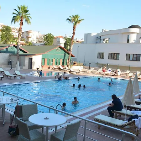 Hotel Ayma Beach