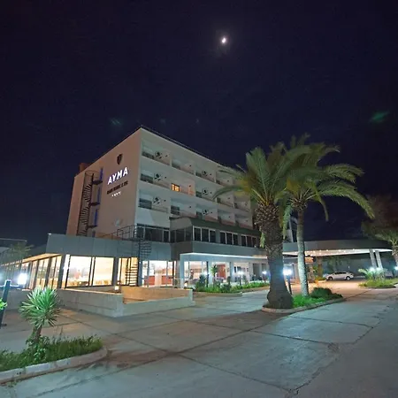 Ayma Beach كوشاداسيه