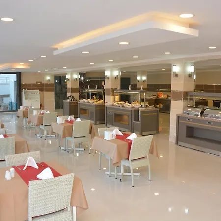 Ayma Beach 4* كوشاداسيه